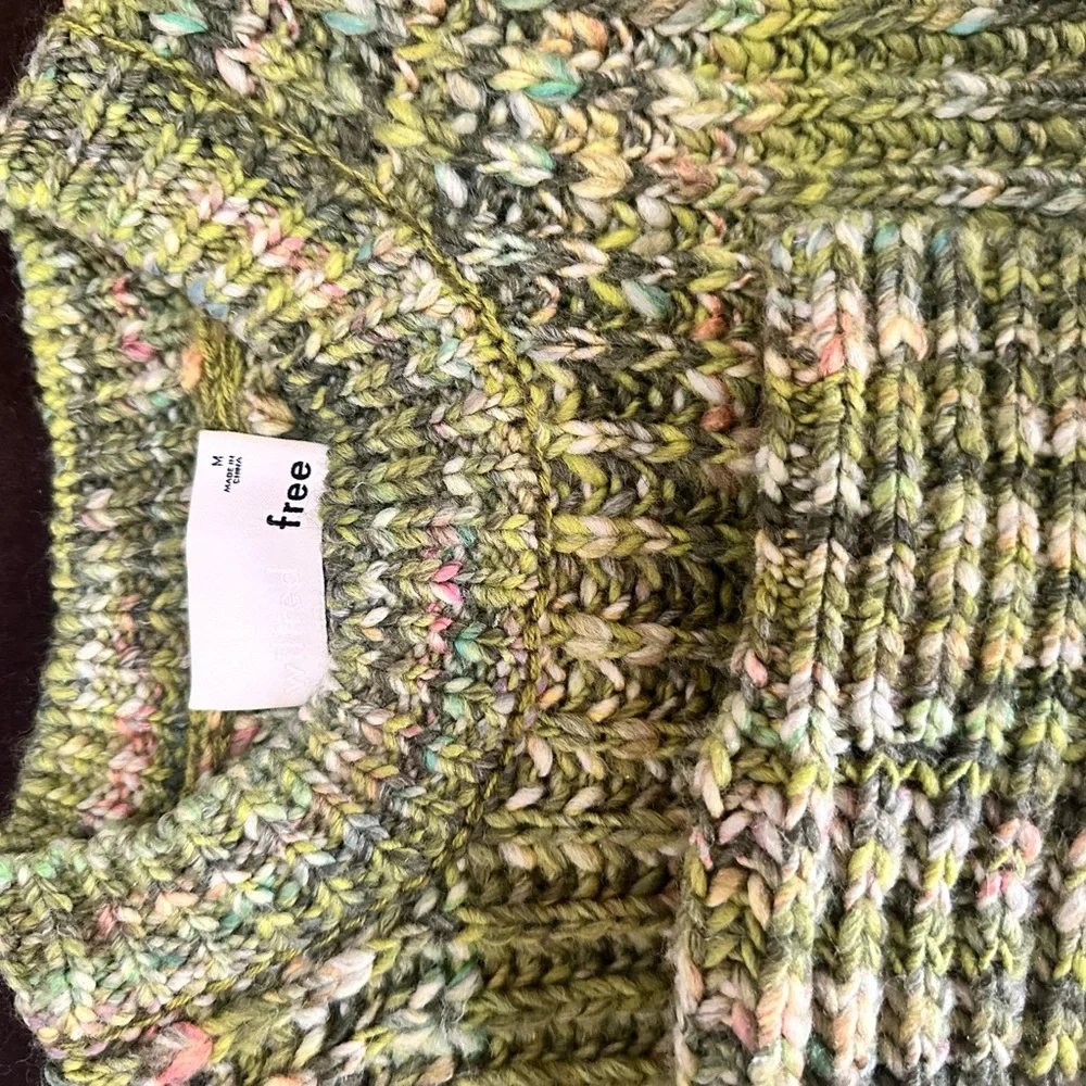 Aritzia wilfred wool sweater - Picture 5 of 6